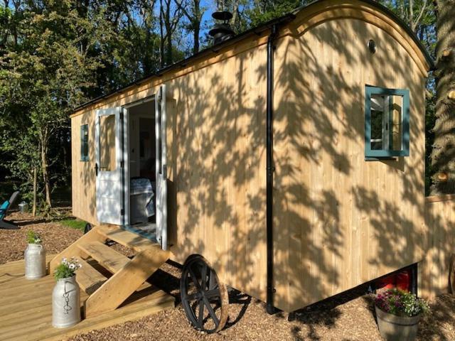 Coachroad Shepherds Huts Petworth Εξωτερικό φωτογραφία